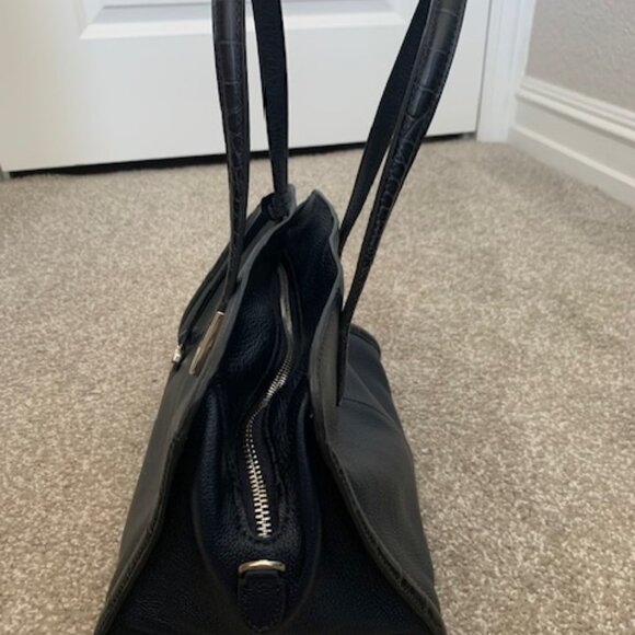 NWOT Brighton Raven Soft Satchel Pebbled Leather Crossbody Bag Heart Charm - Picture 4 of 16